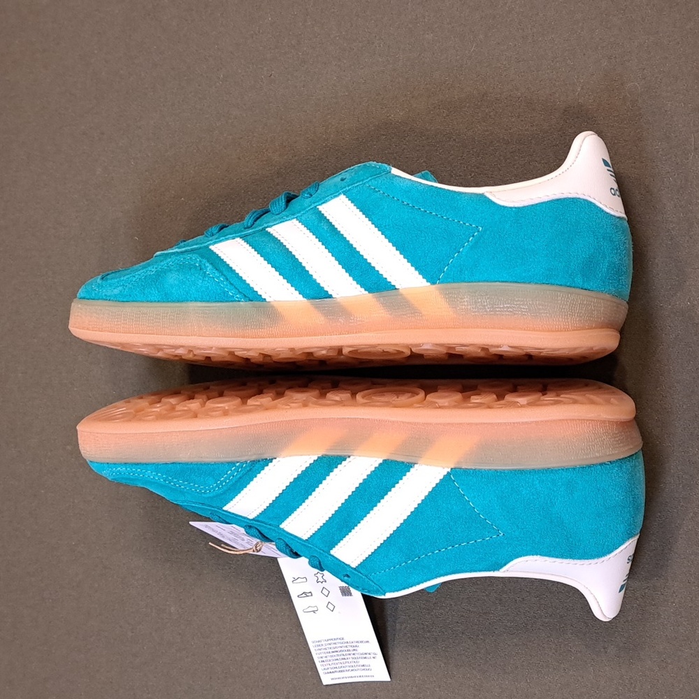 Adidas Gazelle Indoor Sneakers - Color: Teal / White - Size: Men 7 - Picture 6 of 9